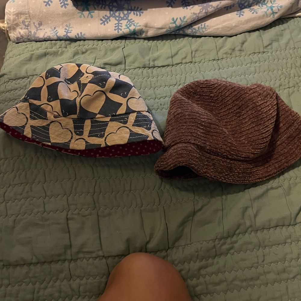 Charters kids bucket hat bundle (2)
